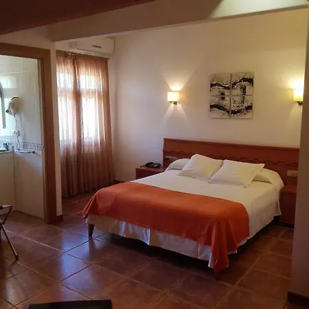 Porta D'alella Otel 4*