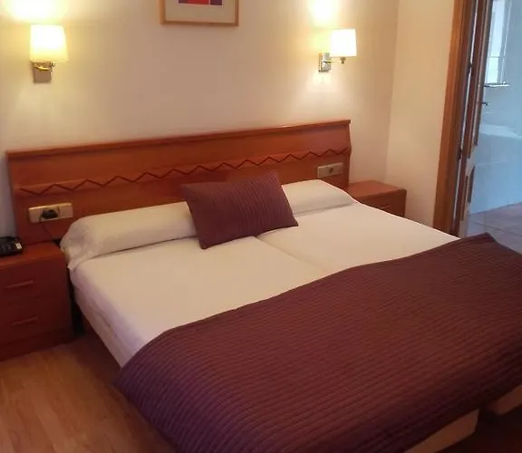 Hotel Porta D'alella Alella