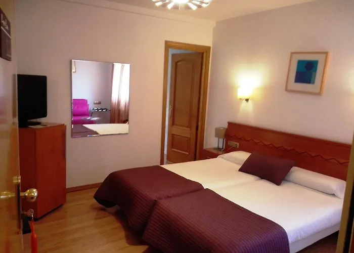 Hotel Porta D'alella